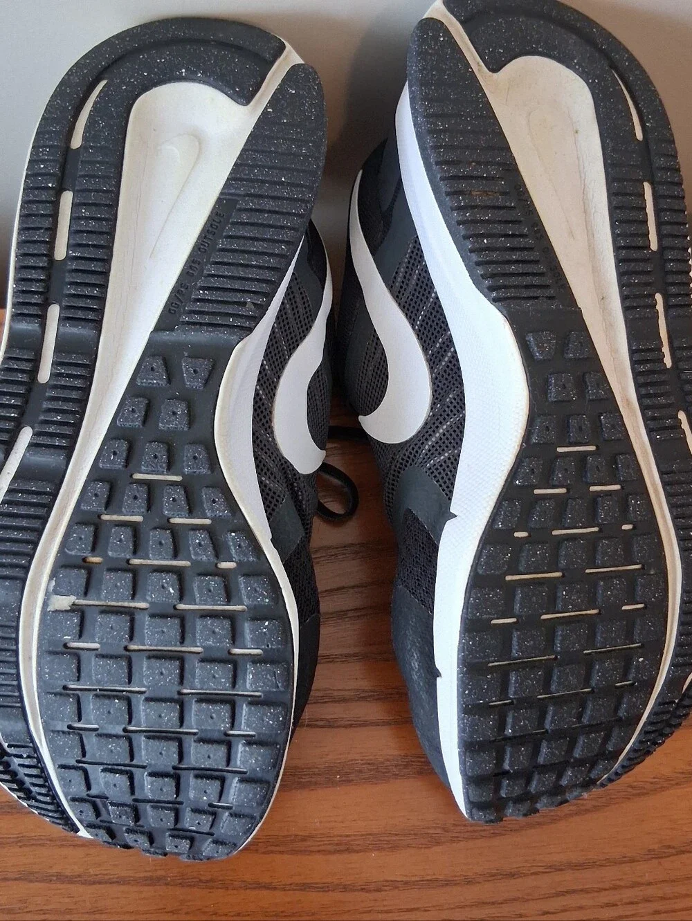Nike Women's Size 8 Flywire Swift 3 Running Shoes